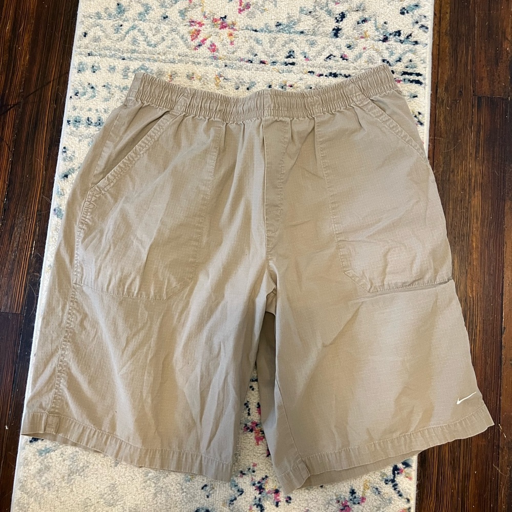 Vintage Nike Cargo Khaki Shorts
